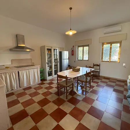 Odetta - Est Appartement *