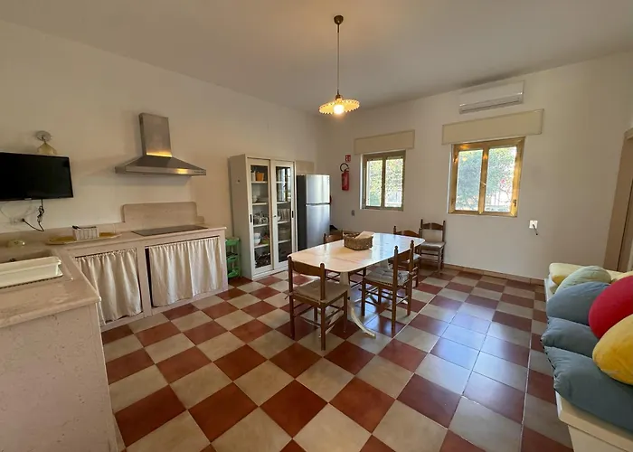 Odetta - Est Appartement *